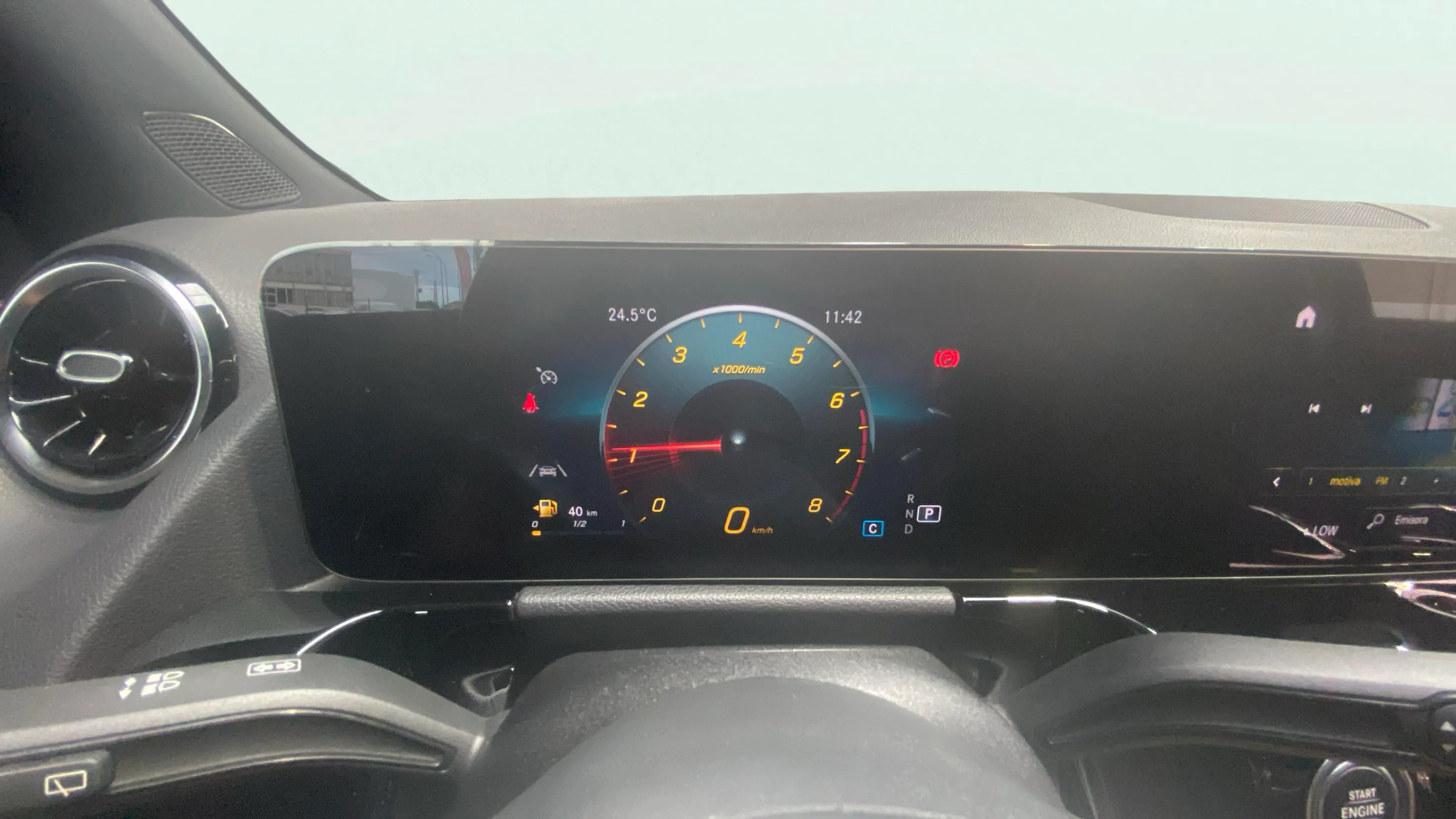 Mercedes-Benz GLA 200 - foto 13