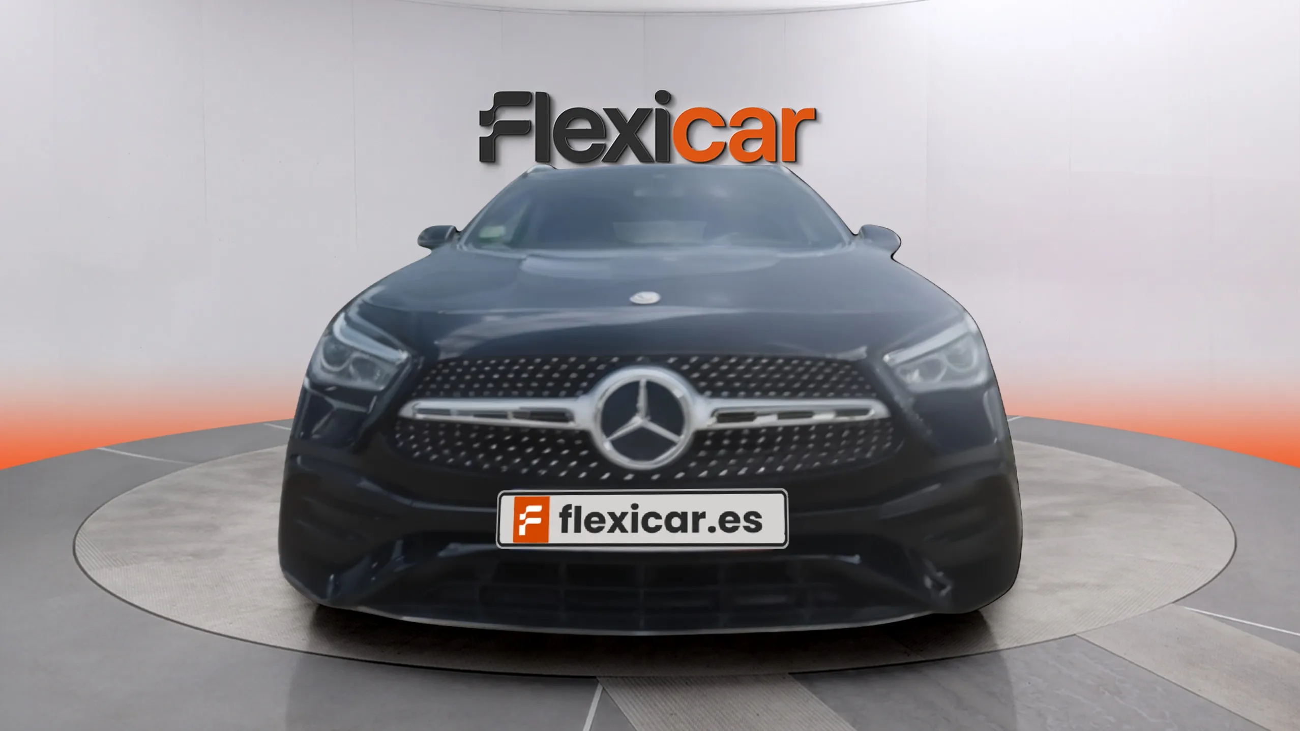 Mercedes-Benz GLA 200 - foto 9