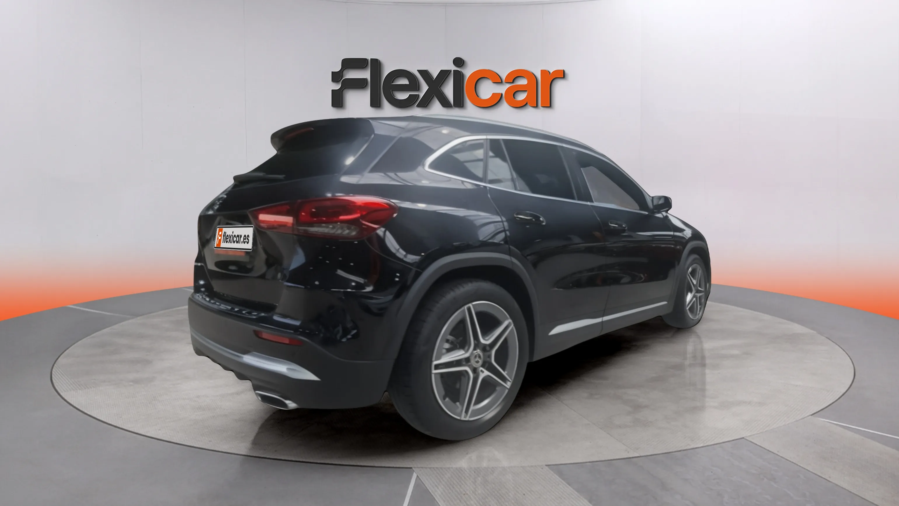 Mercedes-Benz GLA 200 - foto 4