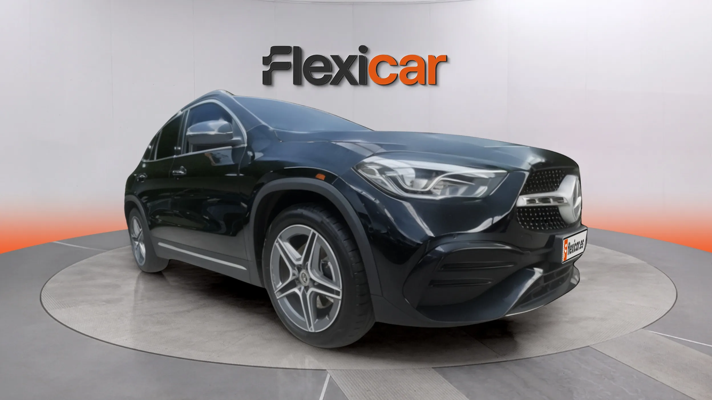 Mercedes-Benz GLA 200 - foto 2