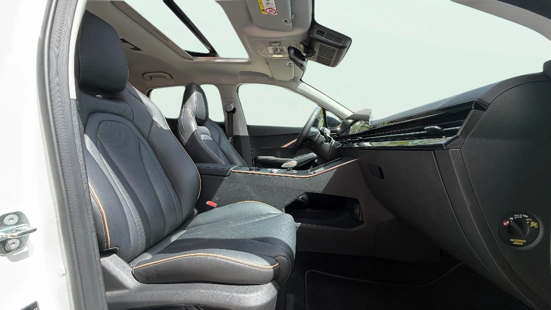 Omoda 5 1.6 T-GDi DCT Comfort - foto 14