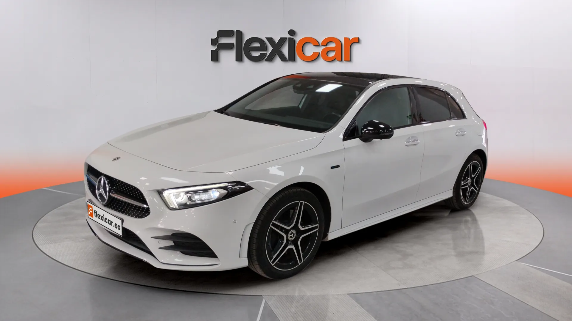 Mercedes-Benz Clase A A 250 e - foto 6