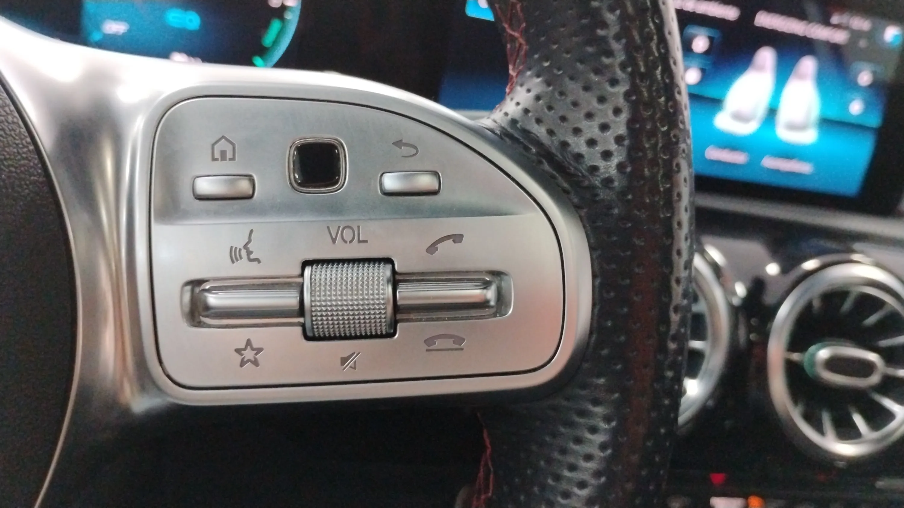Mercedes-Benz Clase A A 250 e - foto 24
