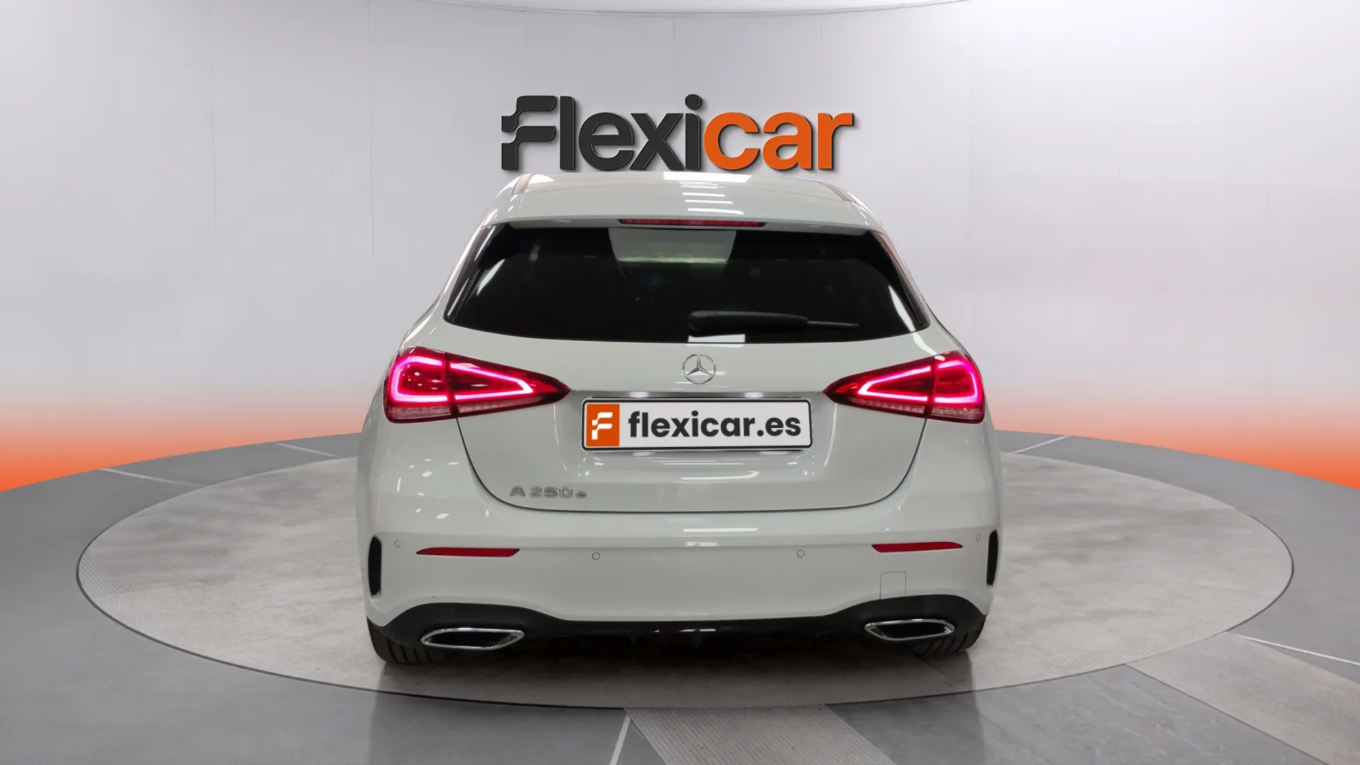 Mercedes-Benz Clase A A 250 e - foto 3