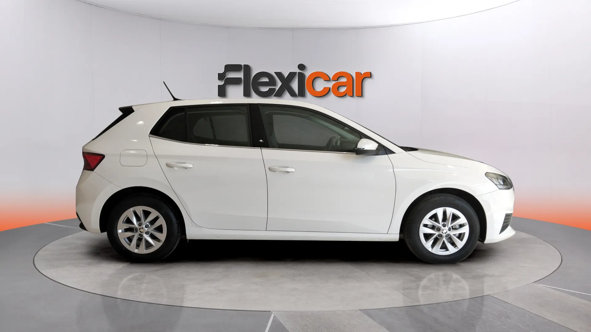 Škoda Fabia 1.0 MPI Active - foto 3
