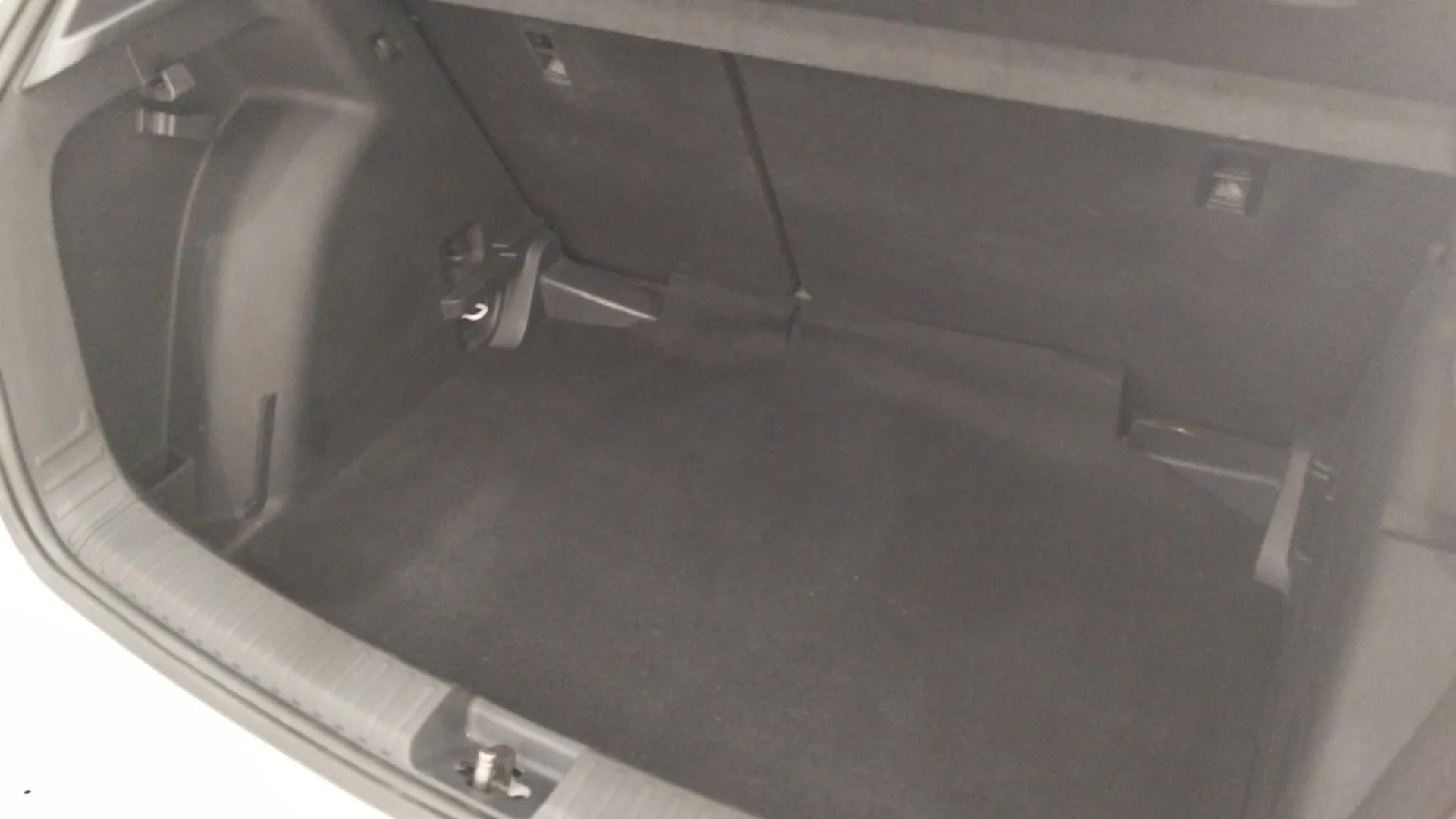 Škoda Fabia 1.0 MPI Active - foto 9