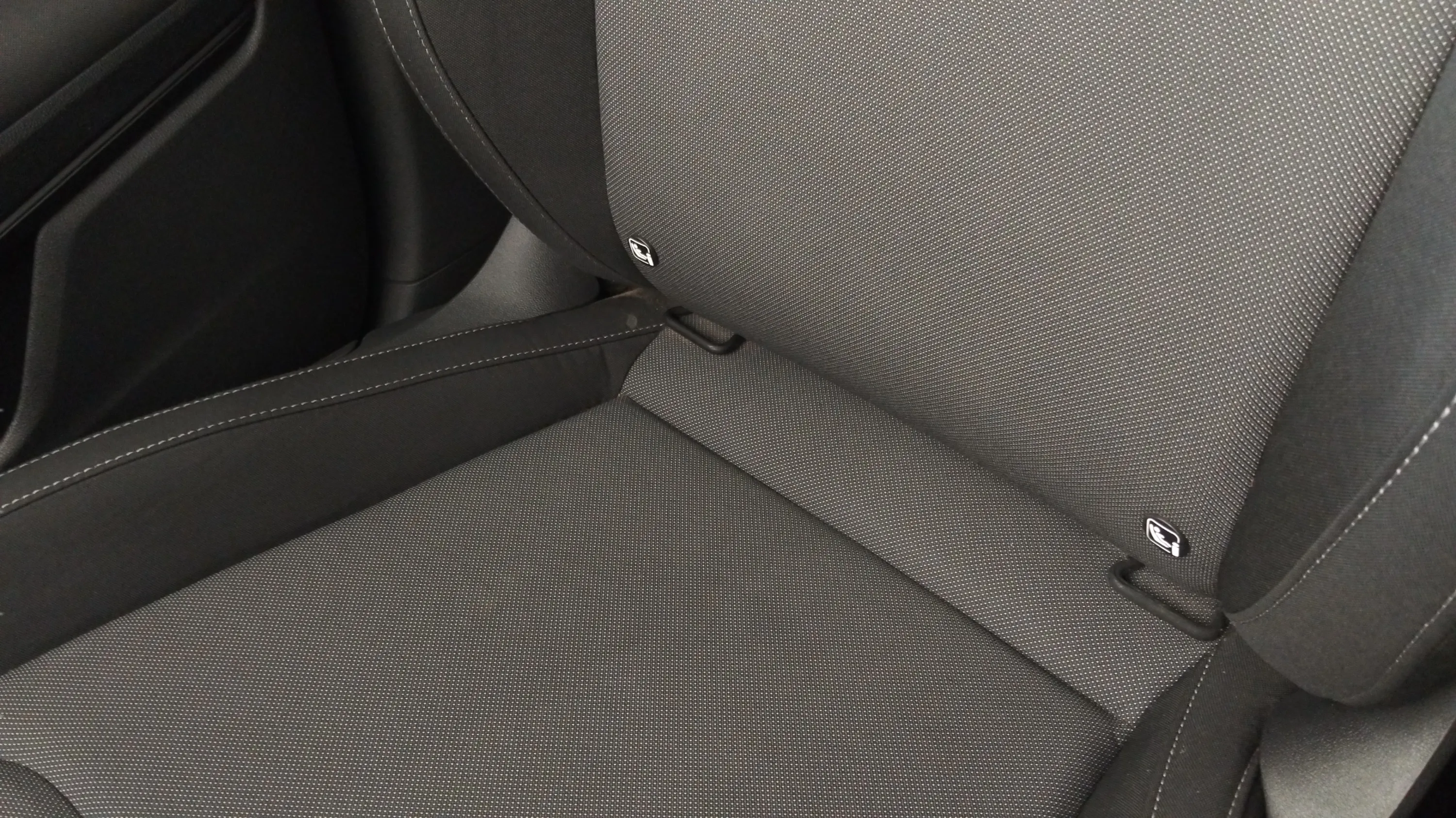 Škoda Fabia 1.0 MPI Active - foto 20
