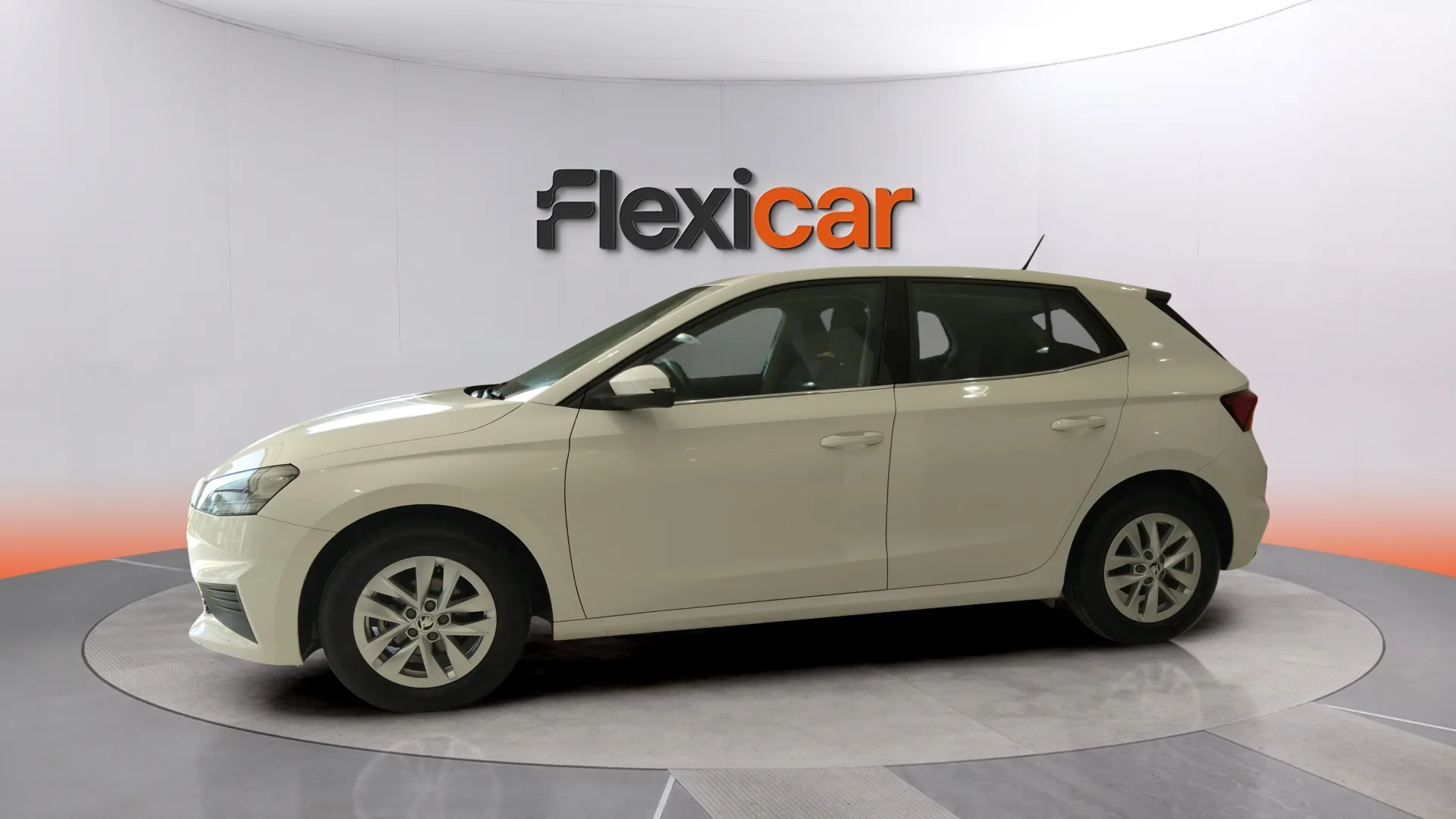 Škoda Fabia 1.0 MPI Active - foto 5
