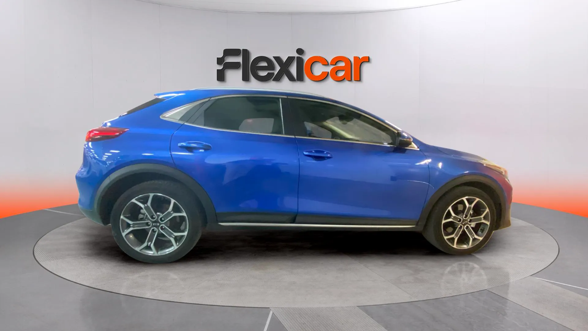 Kia XCeed 1.5 MHEV iMT Drive - foto 6