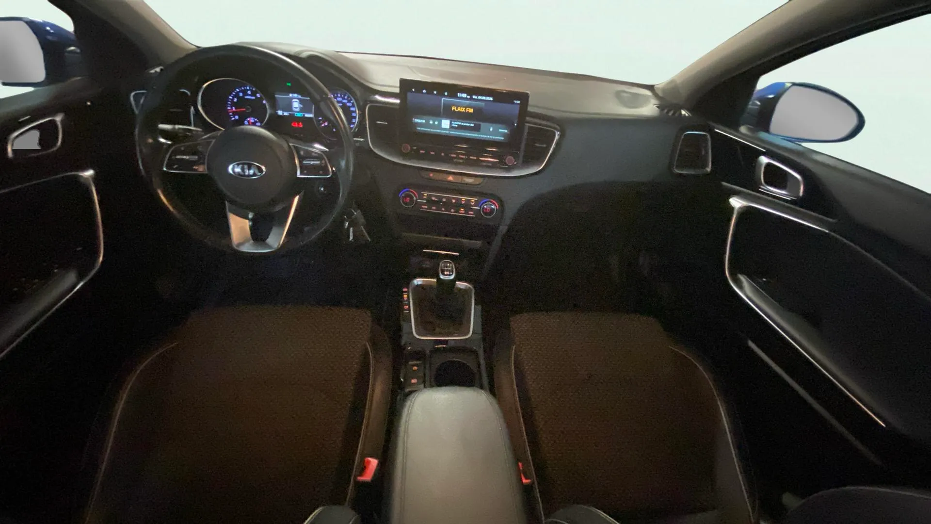 Kia XCeed 1.5 MHEV iMT Drive - foto 16