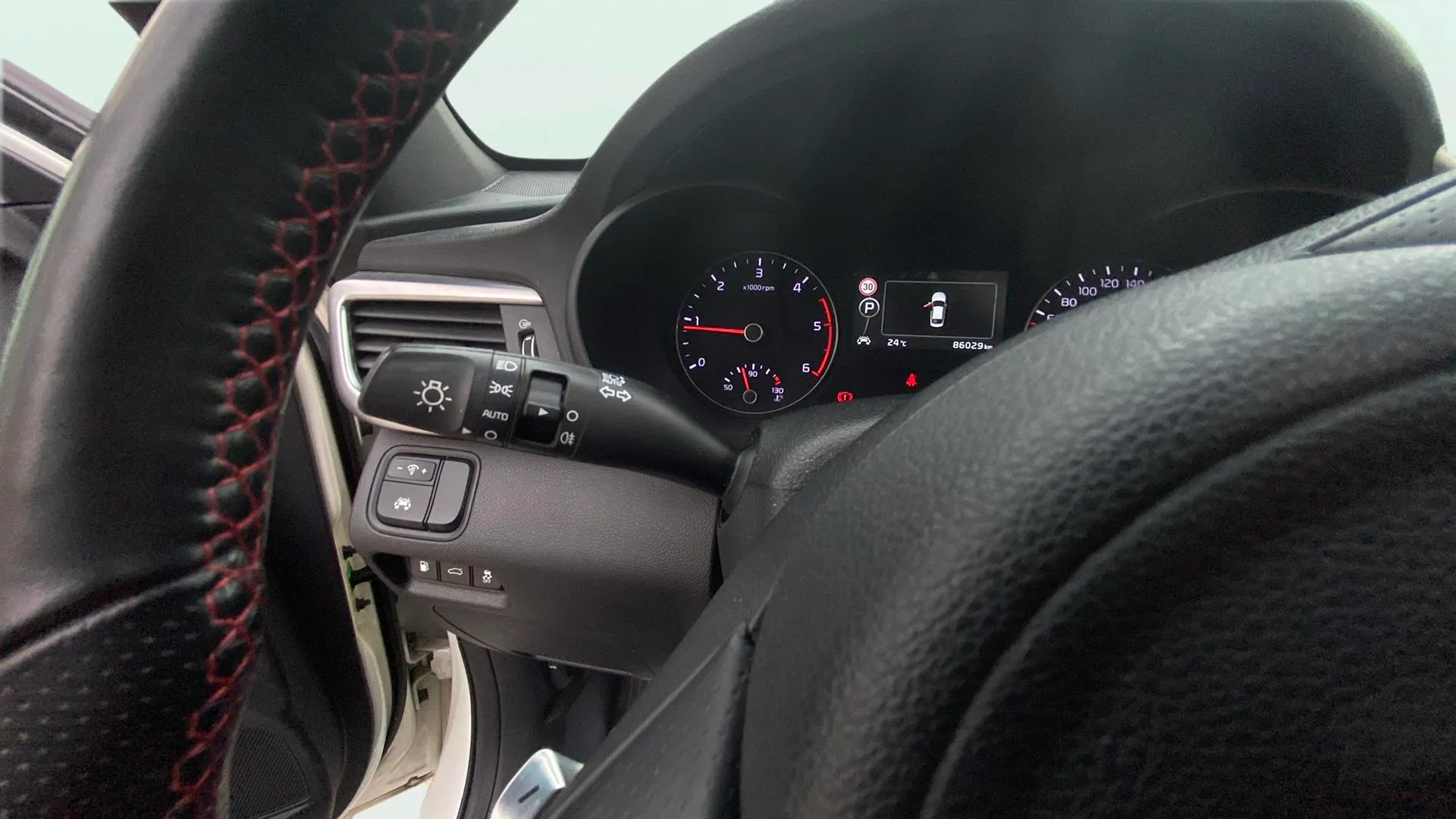 Kia Optima 1.7 CRDi VGT Drive DCT Eco-Dynamics - foto 19
