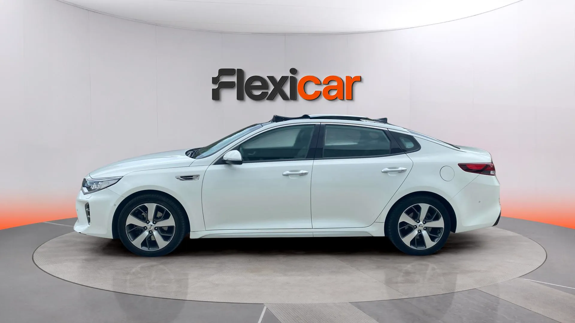 Kia Optima 1.7 CRDi VGT Drive DCT Eco-Dynamics - foto 4