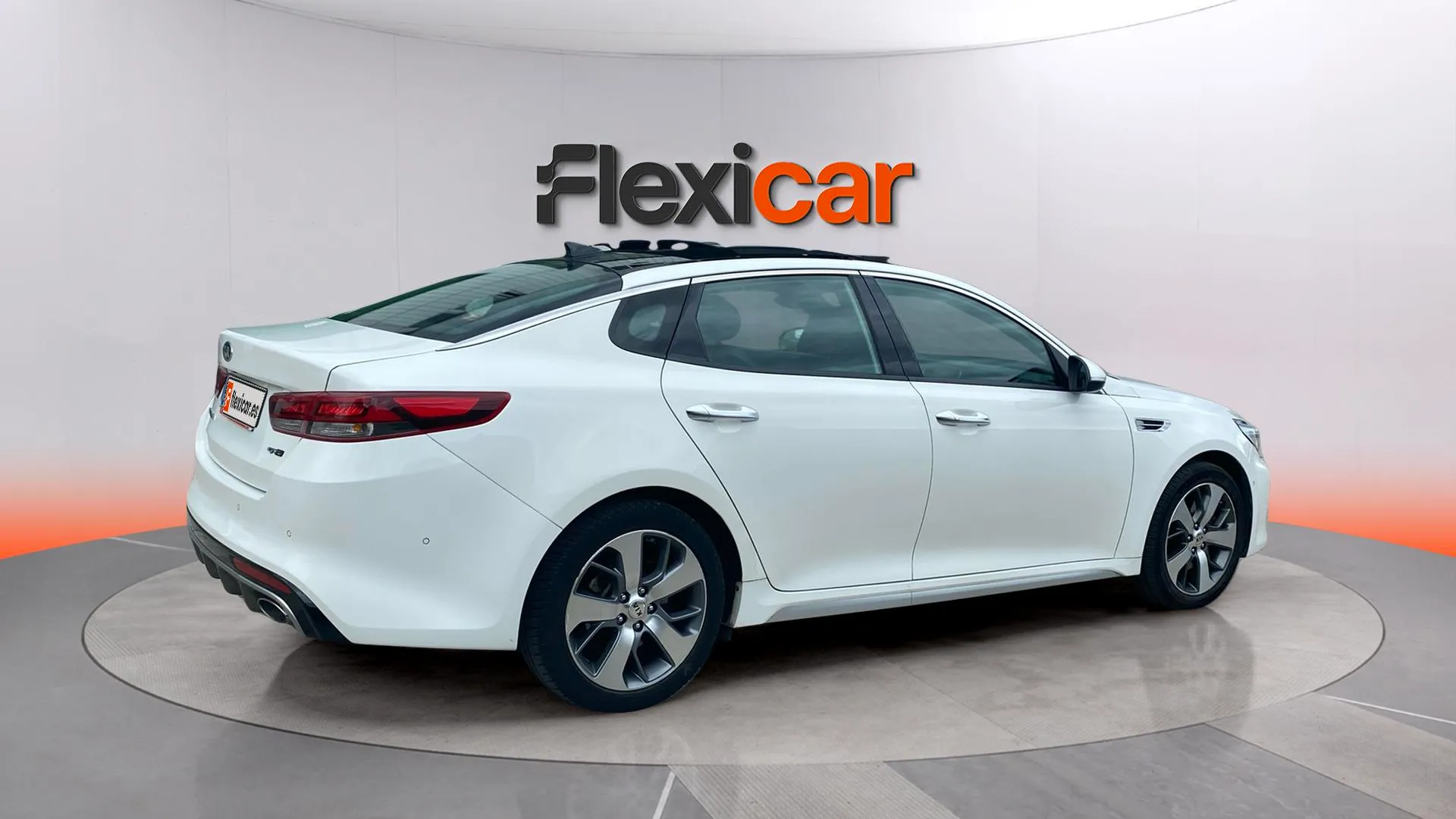 Kia Optima 1.7 CRDi VGT Drive DCT Eco-Dynamics - foto 7