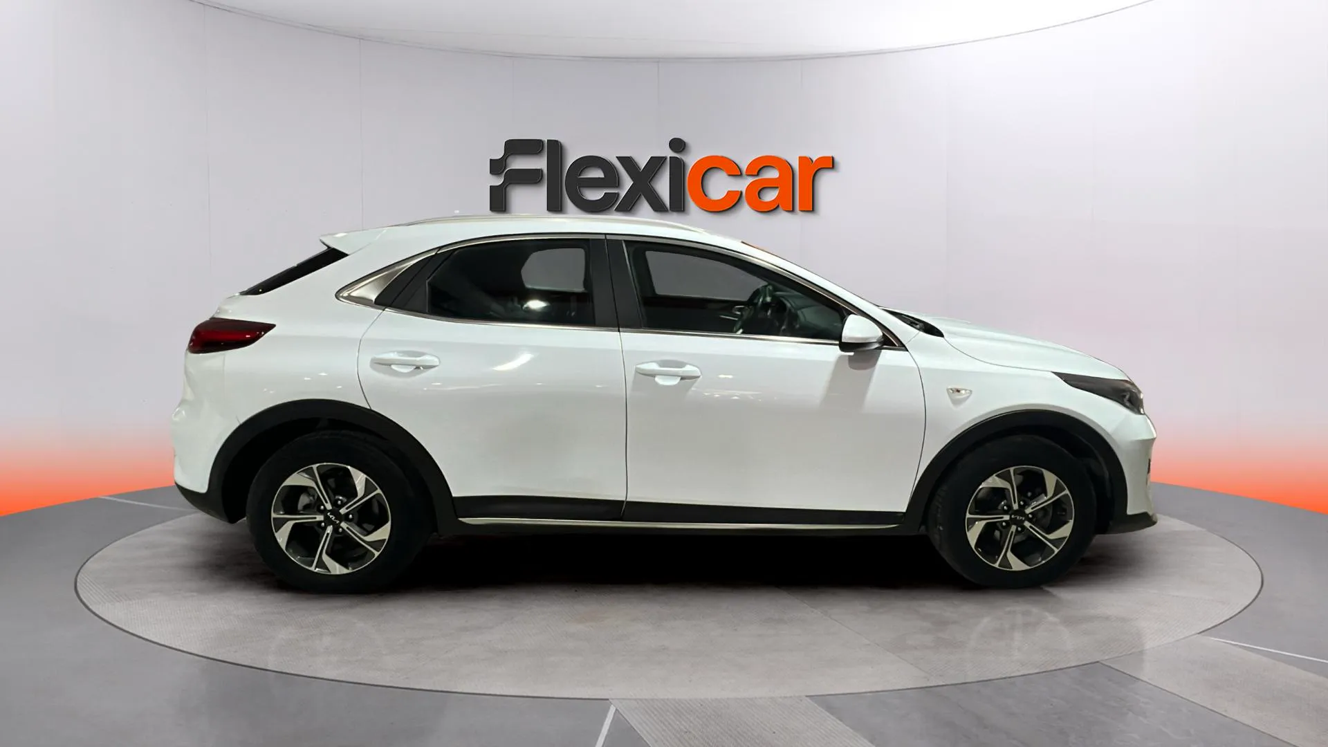 Kia XCeed 1.0 T-GDi Concept - foto 7