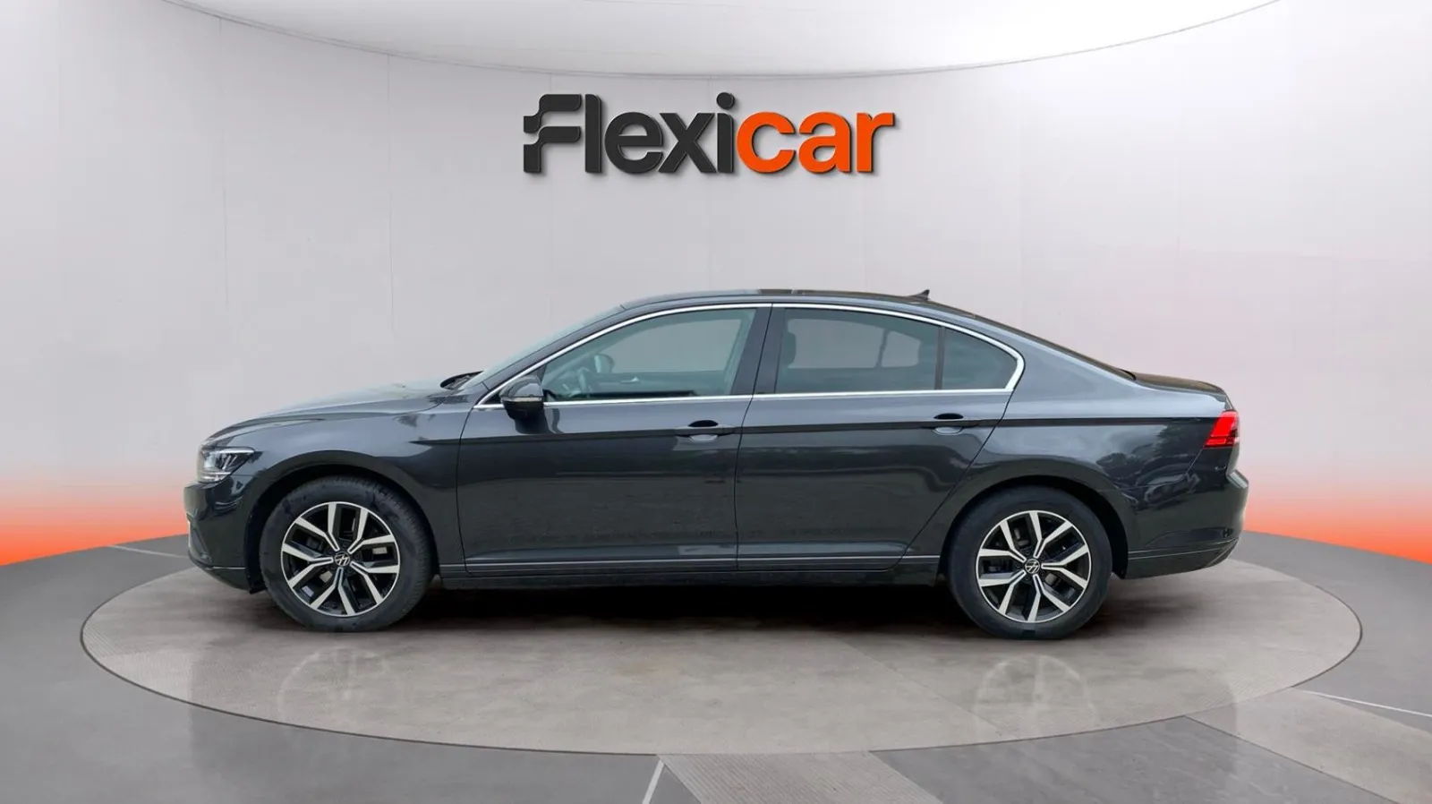 Volkswagen Passat Executive 2.0 TDI DSG - foto 7