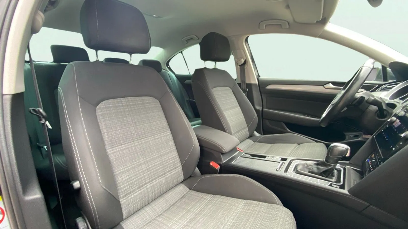 Volkswagen Passat Executive 2.0 TDI DSG - foto 13