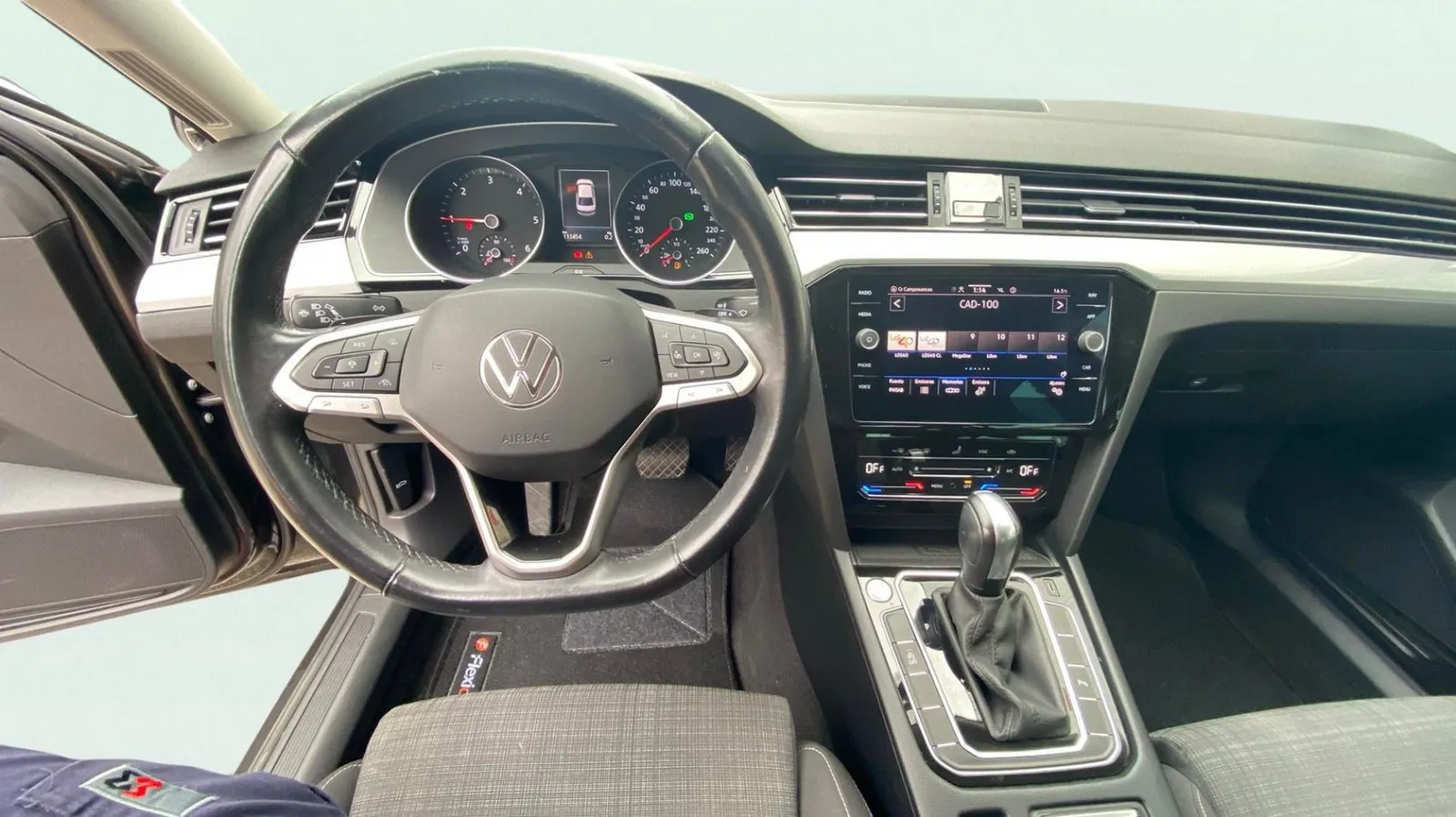 Volkswagen Passat Executive 2.0 TDI DSG - foto 9
