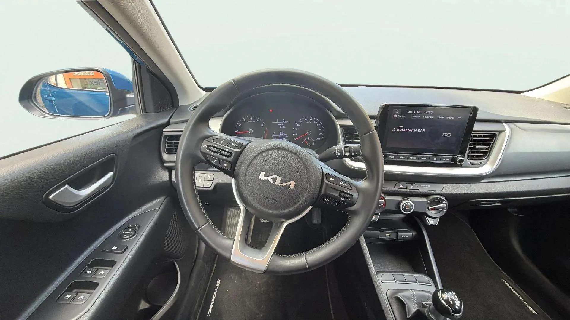 Kia Stonic 1.2 DPi Concept - foto 11