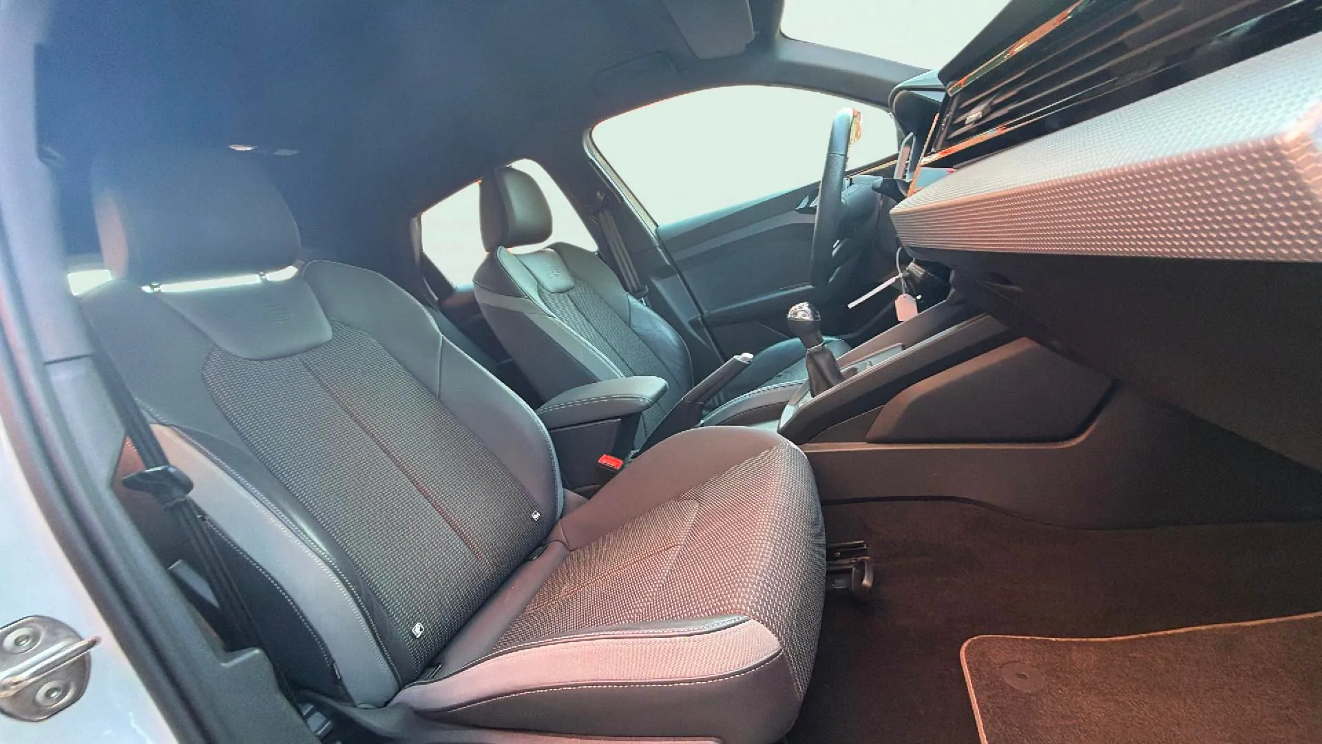 Audi A1 S Line 30 TFSI Sportback - foto 13