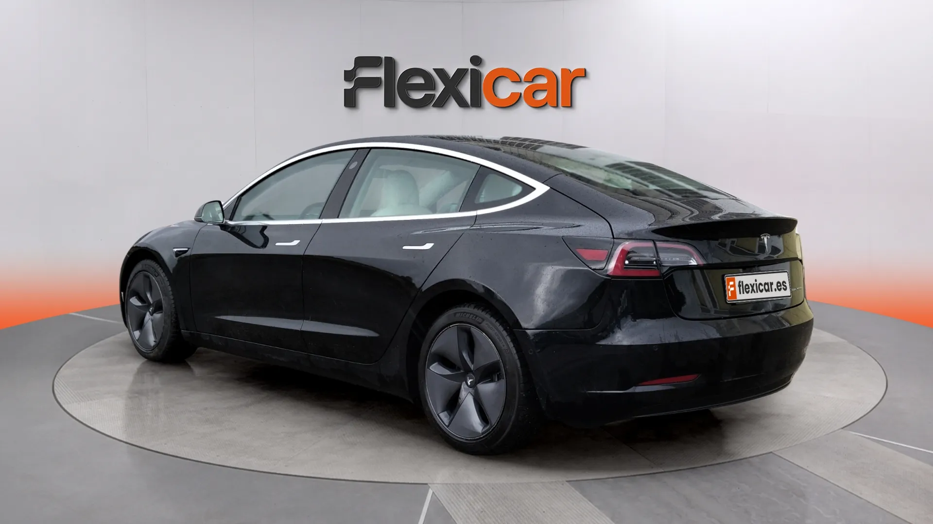 Tesla Model 3 Performance AWD - foto 7