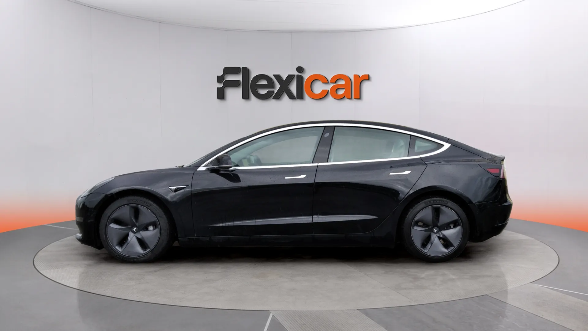 Tesla Model 3 Performance AWD - foto 6