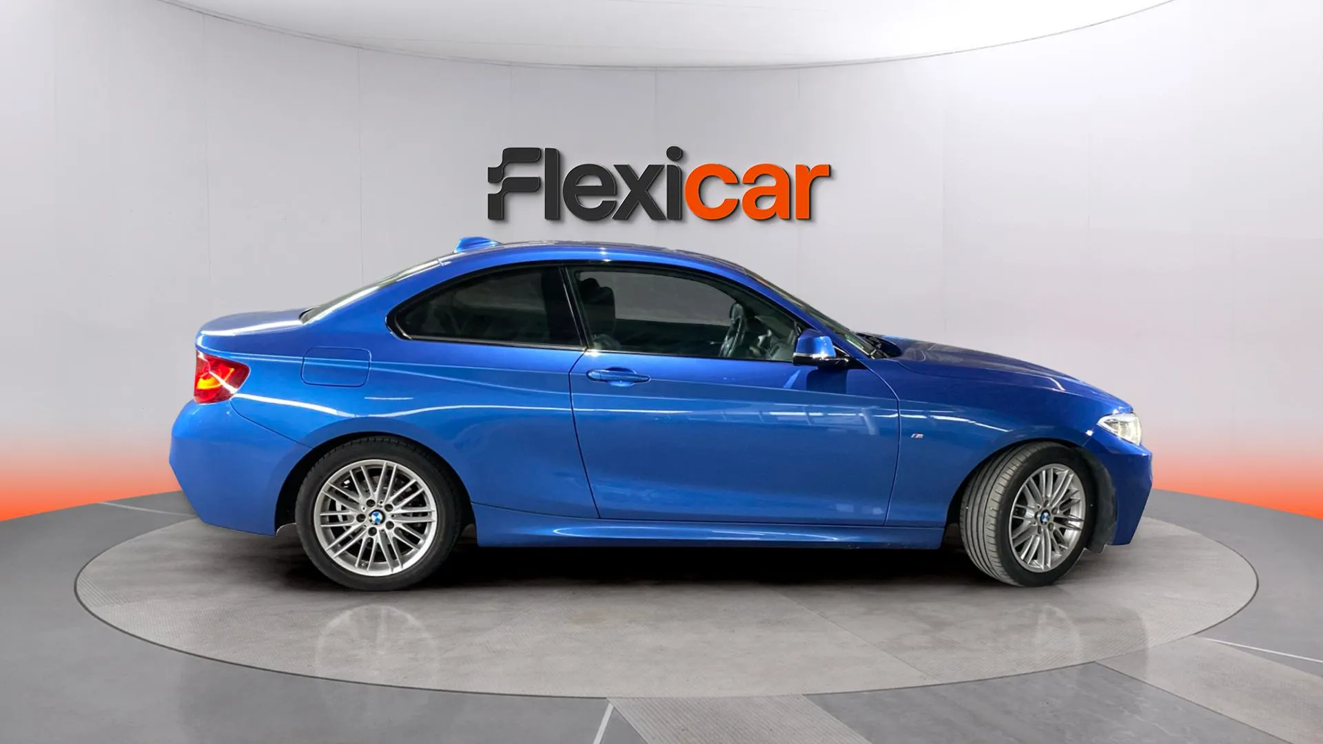 BMW Serie 2 218d - foto 10