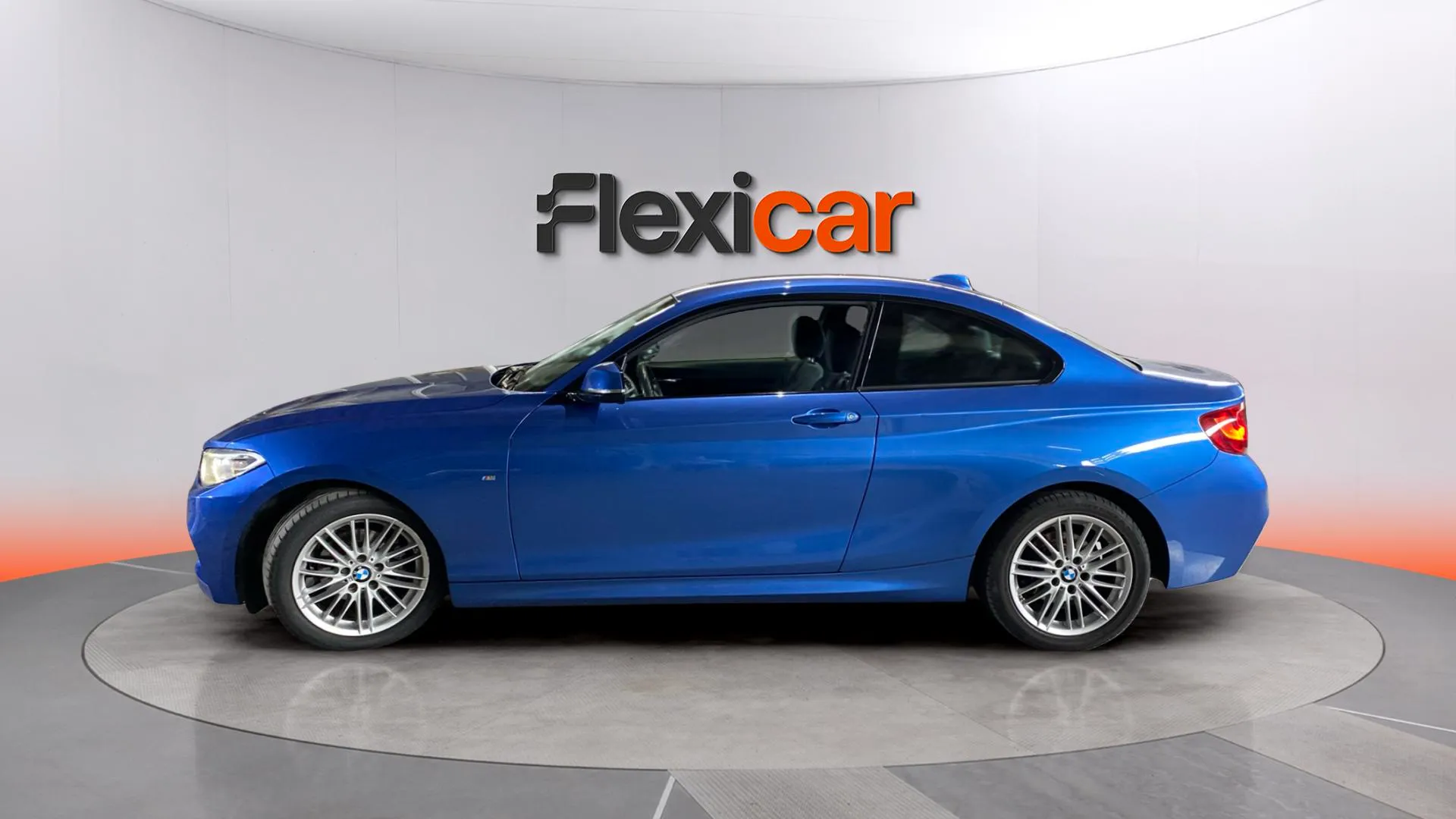 BMW Serie 2 218d - foto 4
