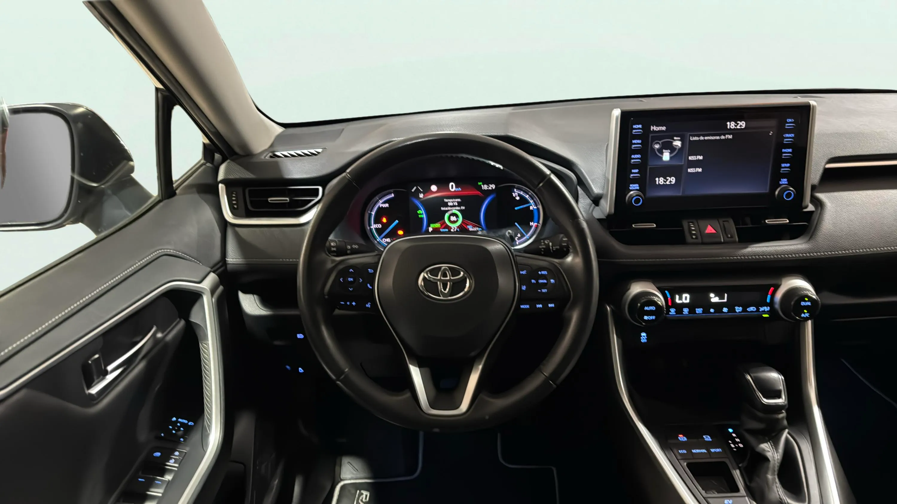 Toyota RAV4 2.5l 220H Luxury - foto 13