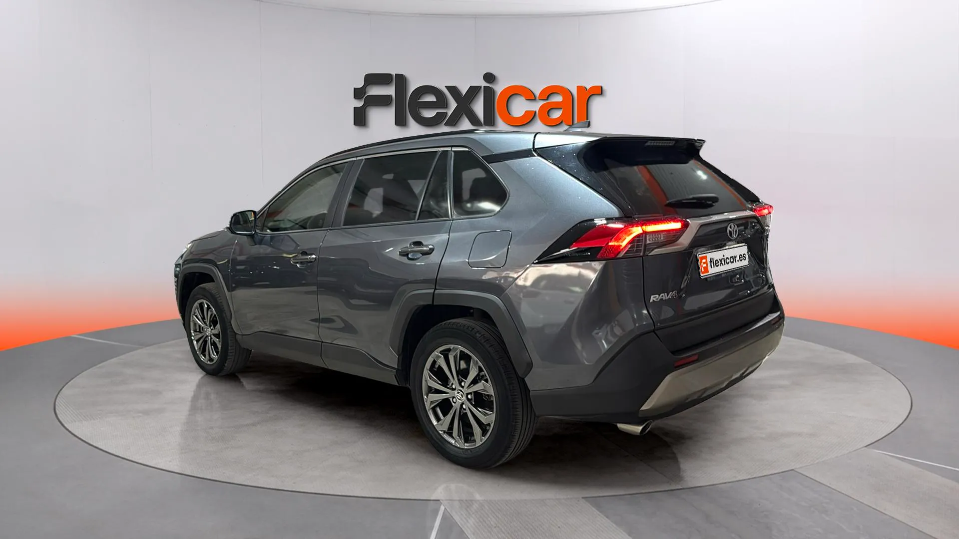 Toyota RAV4 2.5l 220H Luxury - foto 5
