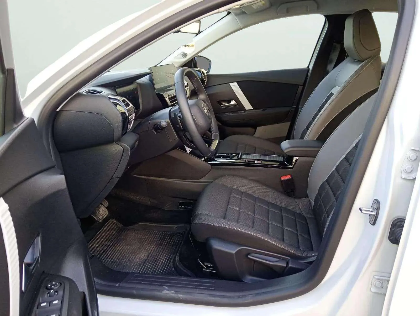 Citroën C4 Hybrid 136 e-DCS6 Plus - foto 16