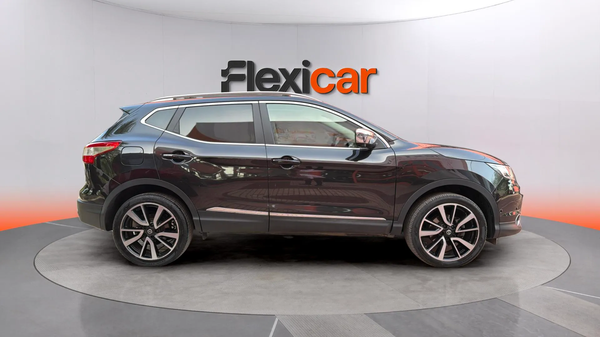 Nissan Qashqai 1.5 dCi Tekna Alcantara - foto 8
