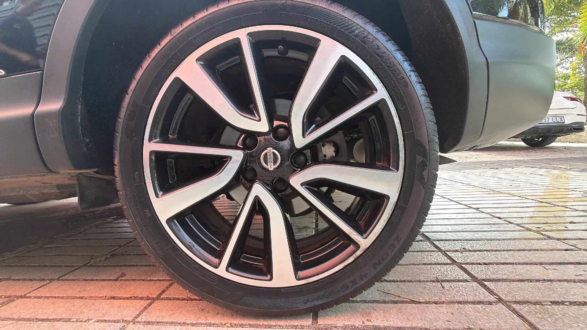 Nissan Qashqai 1.5 dCi Tekna Alcantara - foto 16
