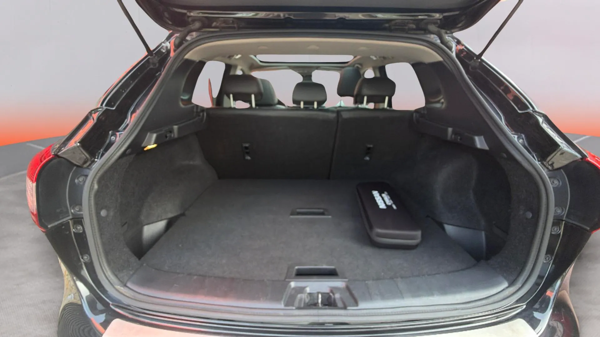 Nissan Qashqai 1.5 dCi Tekna Alcantara - foto 18