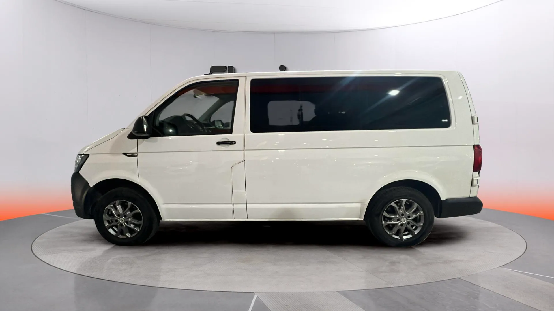 Volkswagen Caravelle Corto 2.0 TDI BMT - foto 4