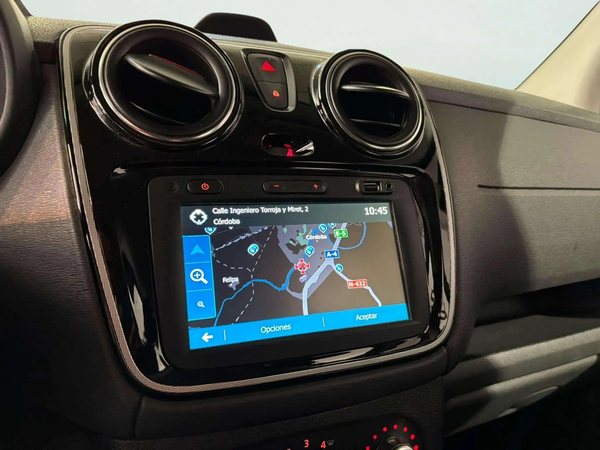 Dacia Lodgy Stepway Comfort TCe 5 plazas GPF - foto 15