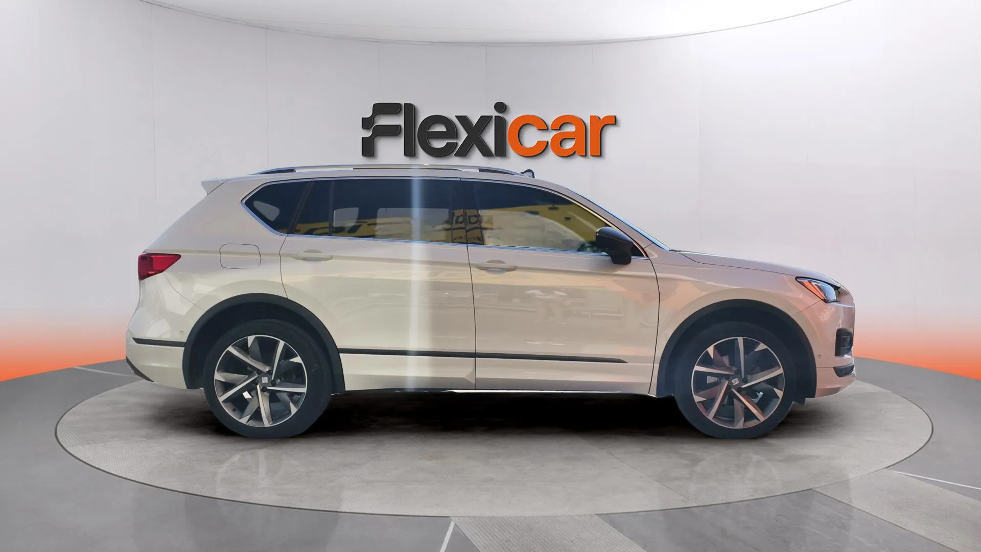 SEAT Tarraco 1.5 TSI FR DSG - foto 2