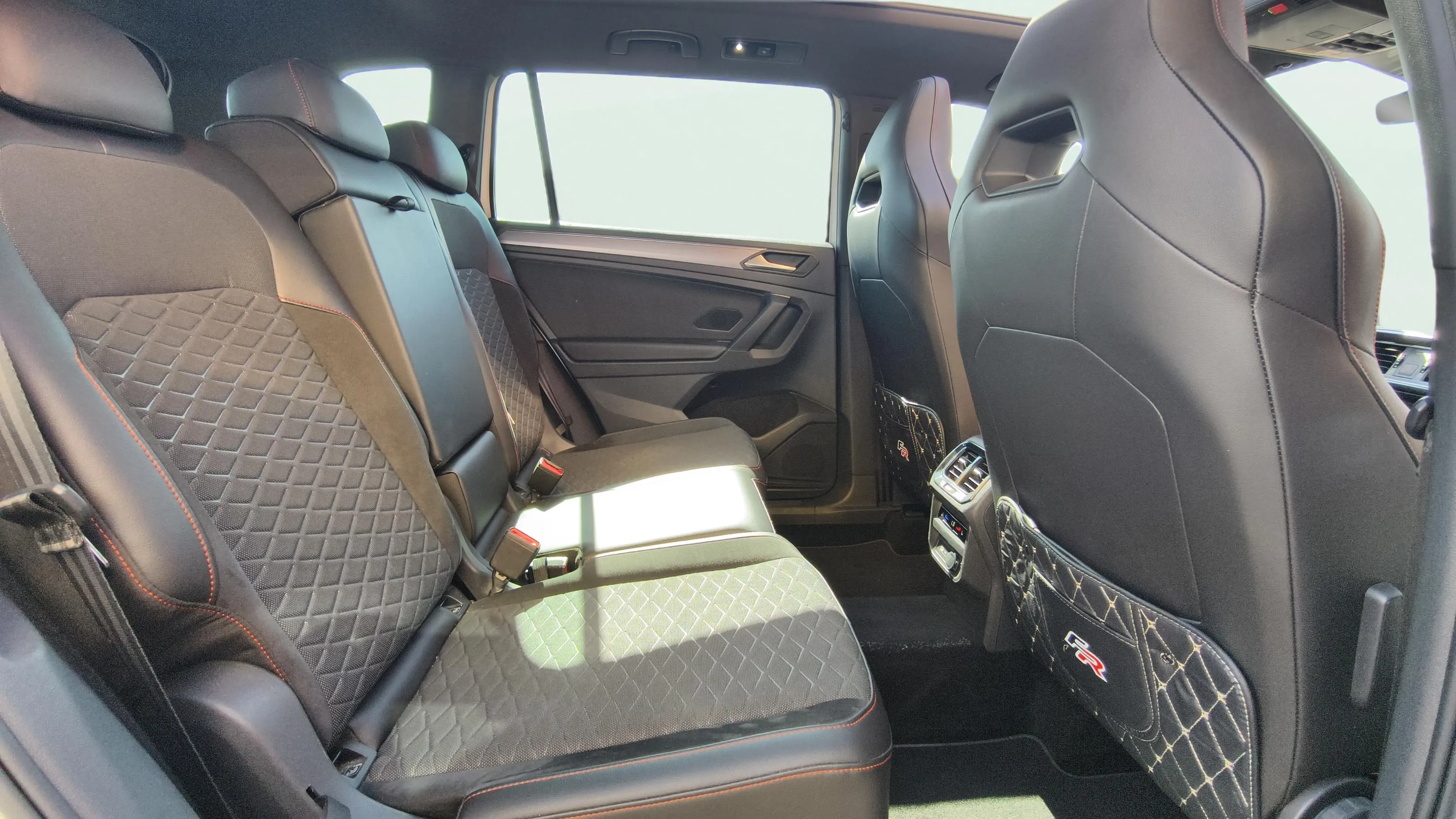 SEAT Tarraco 1.5 TSI FR DSG - foto 13