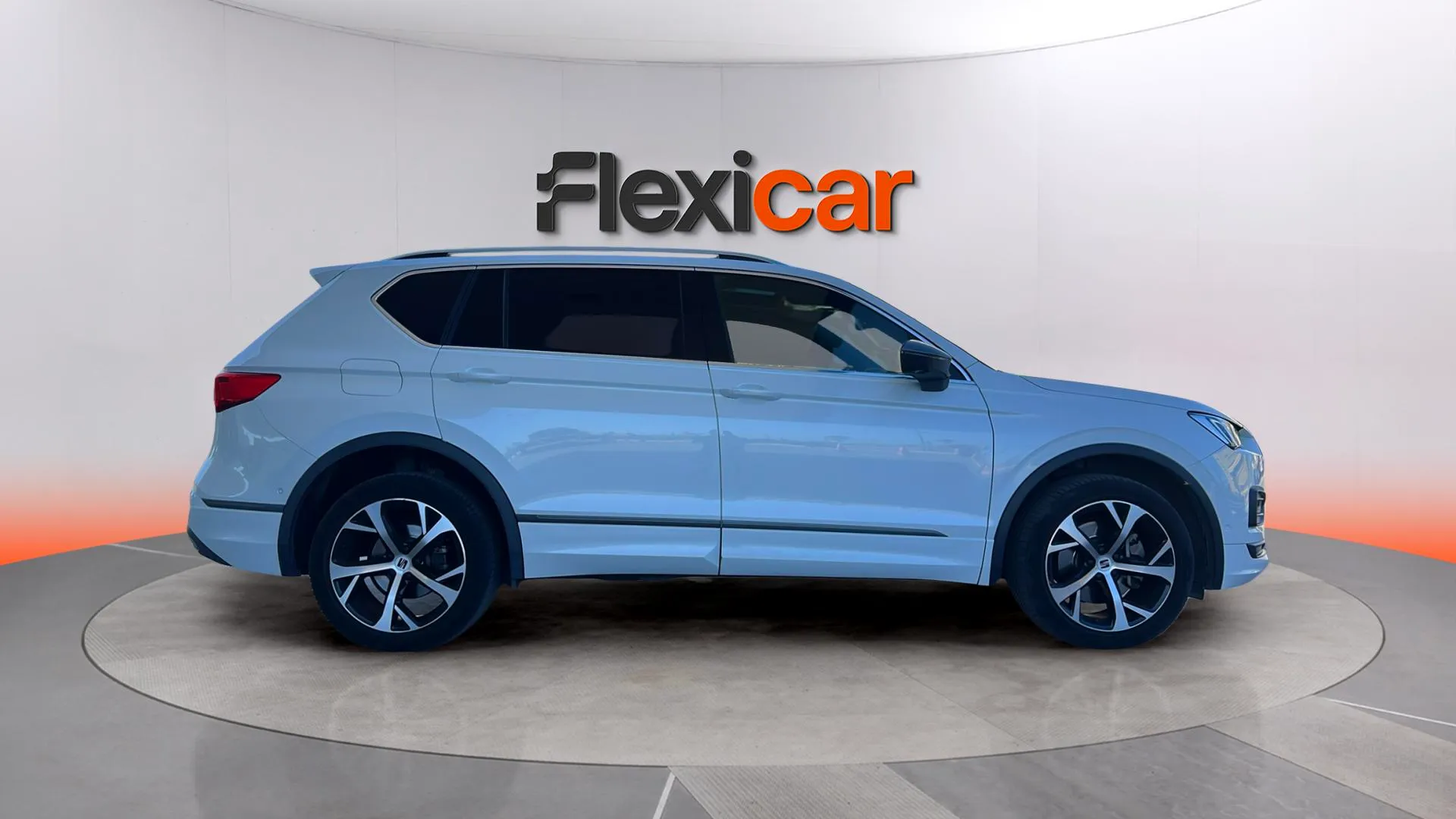 SEAT Tarraco 2.0 TDI 4Drive DSG FR - foto 8
