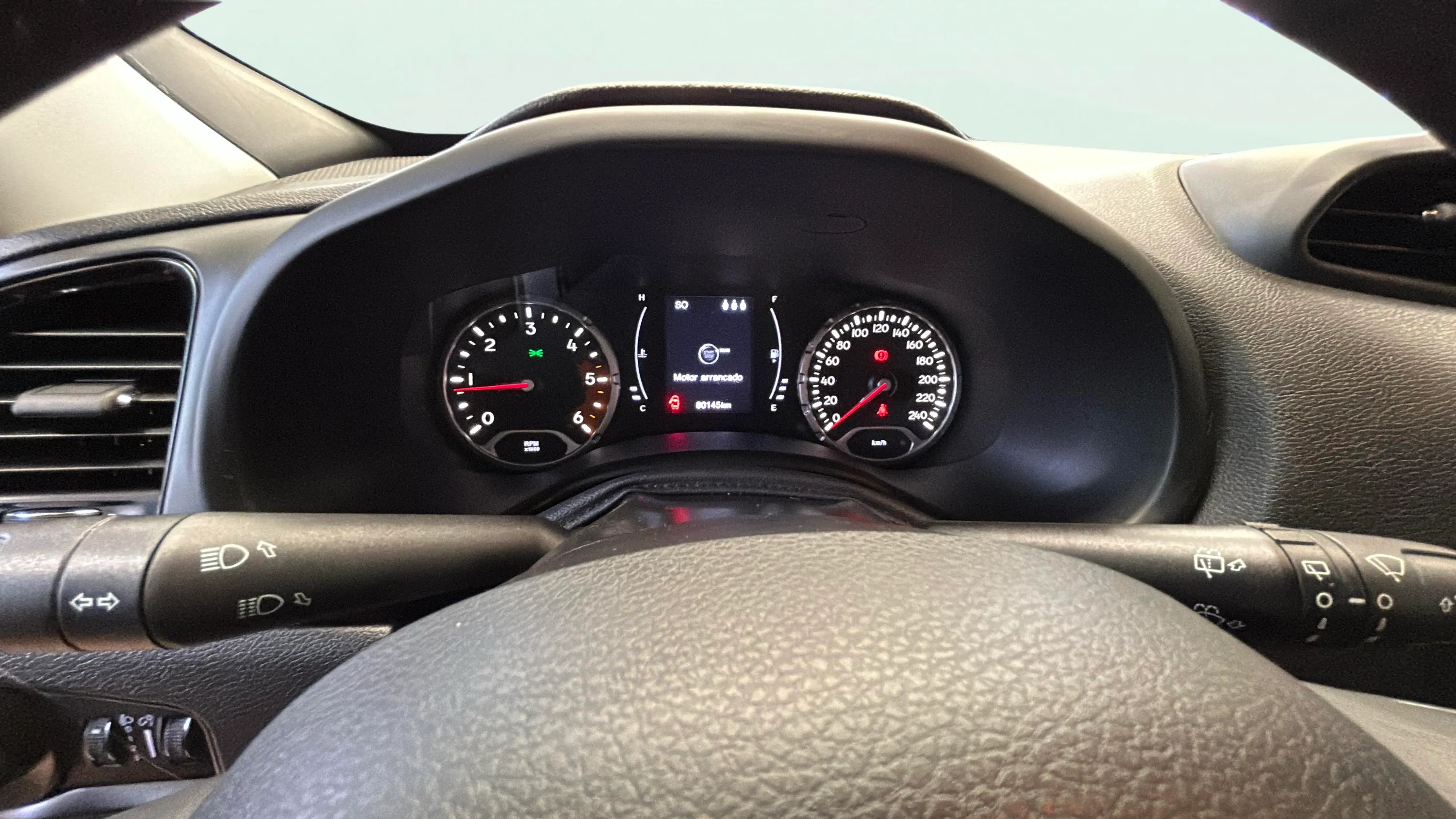 Jeep Renegade 1.6 Mjet Night Eagle 4x2 - foto 12