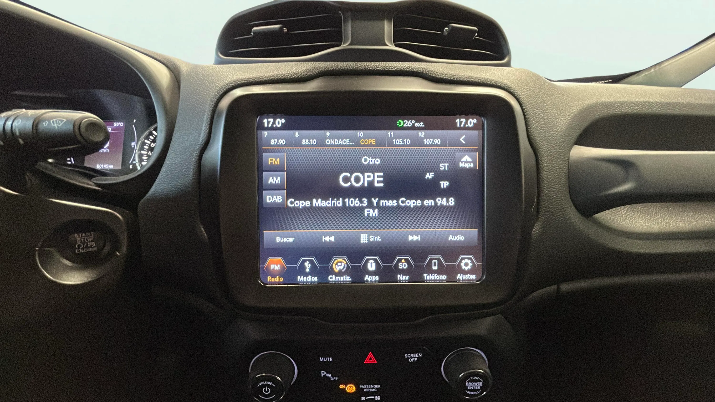 Jeep Renegade 1.6 Mjet Night Eagle 4x2 - foto 22