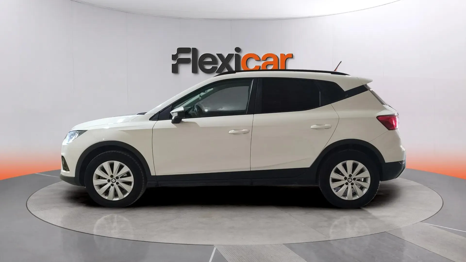 SEAT Arona 1.0 TSI Style Ecomotive - foto 4