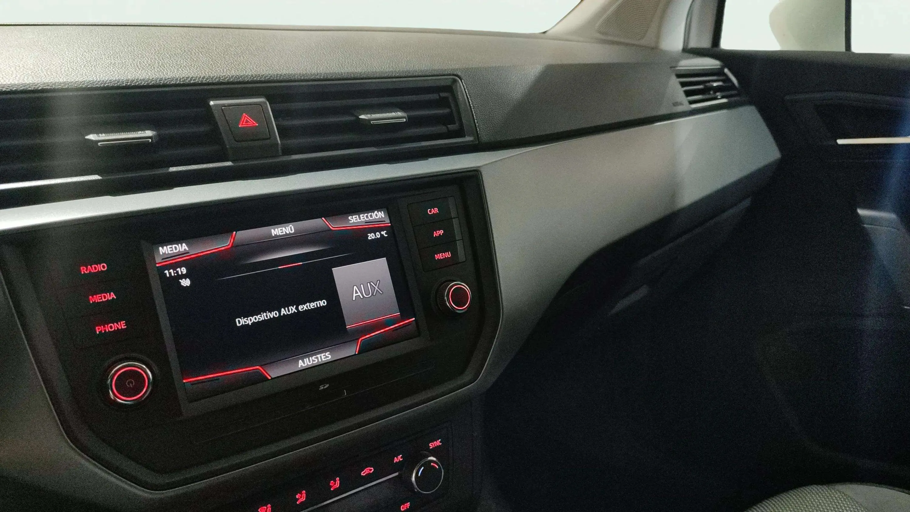 SEAT Arona 1.0 TSI Style Ecomotive - foto 14