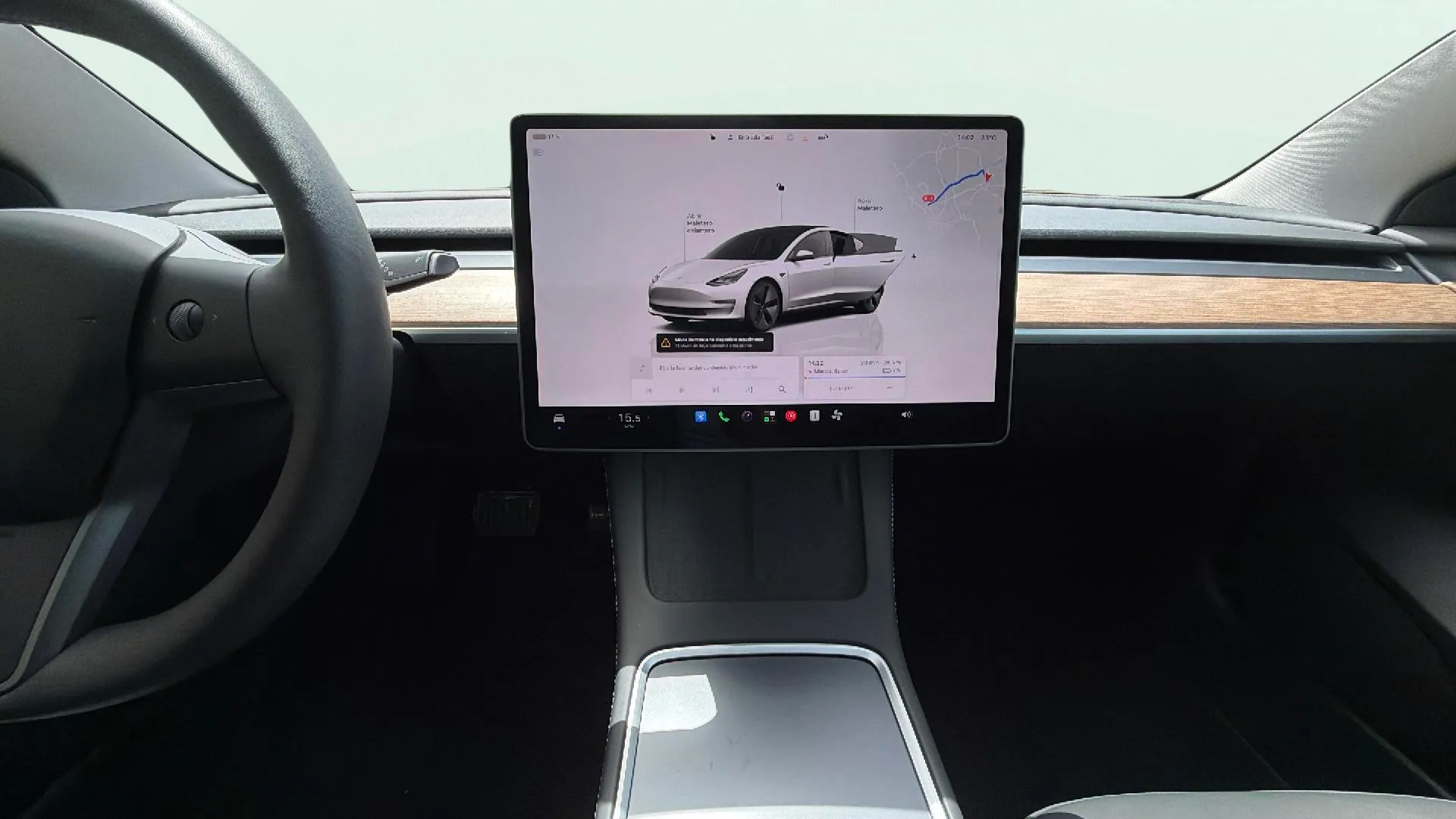 Tesla Model 3 RWD - foto 15