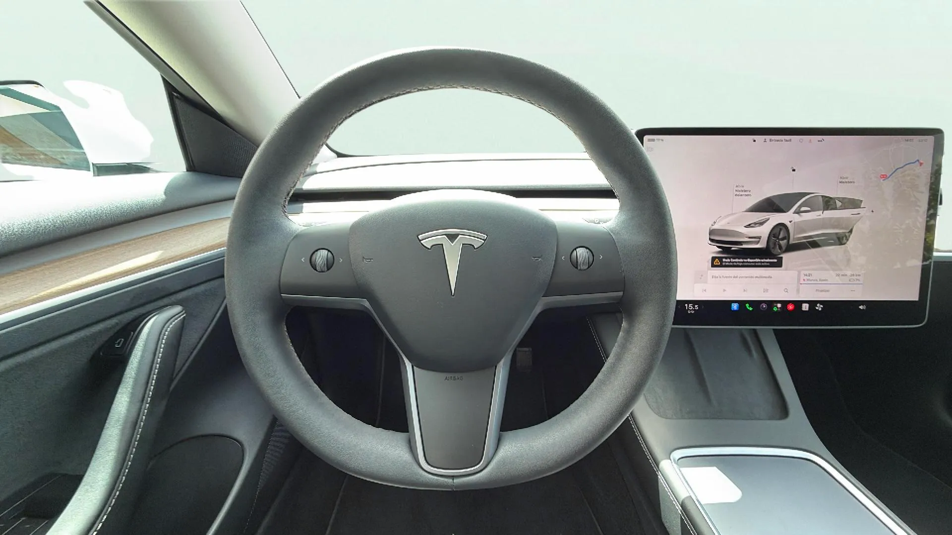 Tesla Model 3 RWD - foto 11