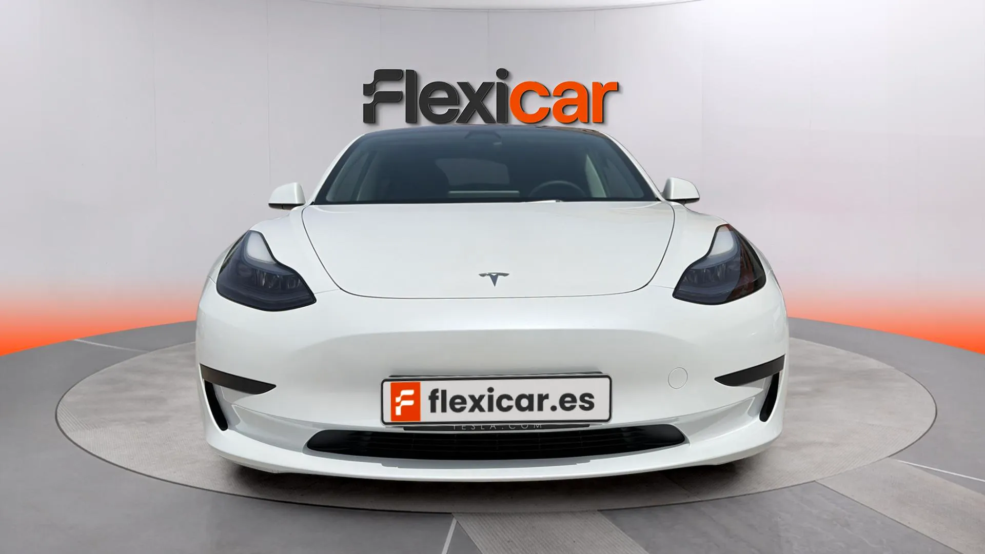 Tesla Model 3 RWD - foto 2