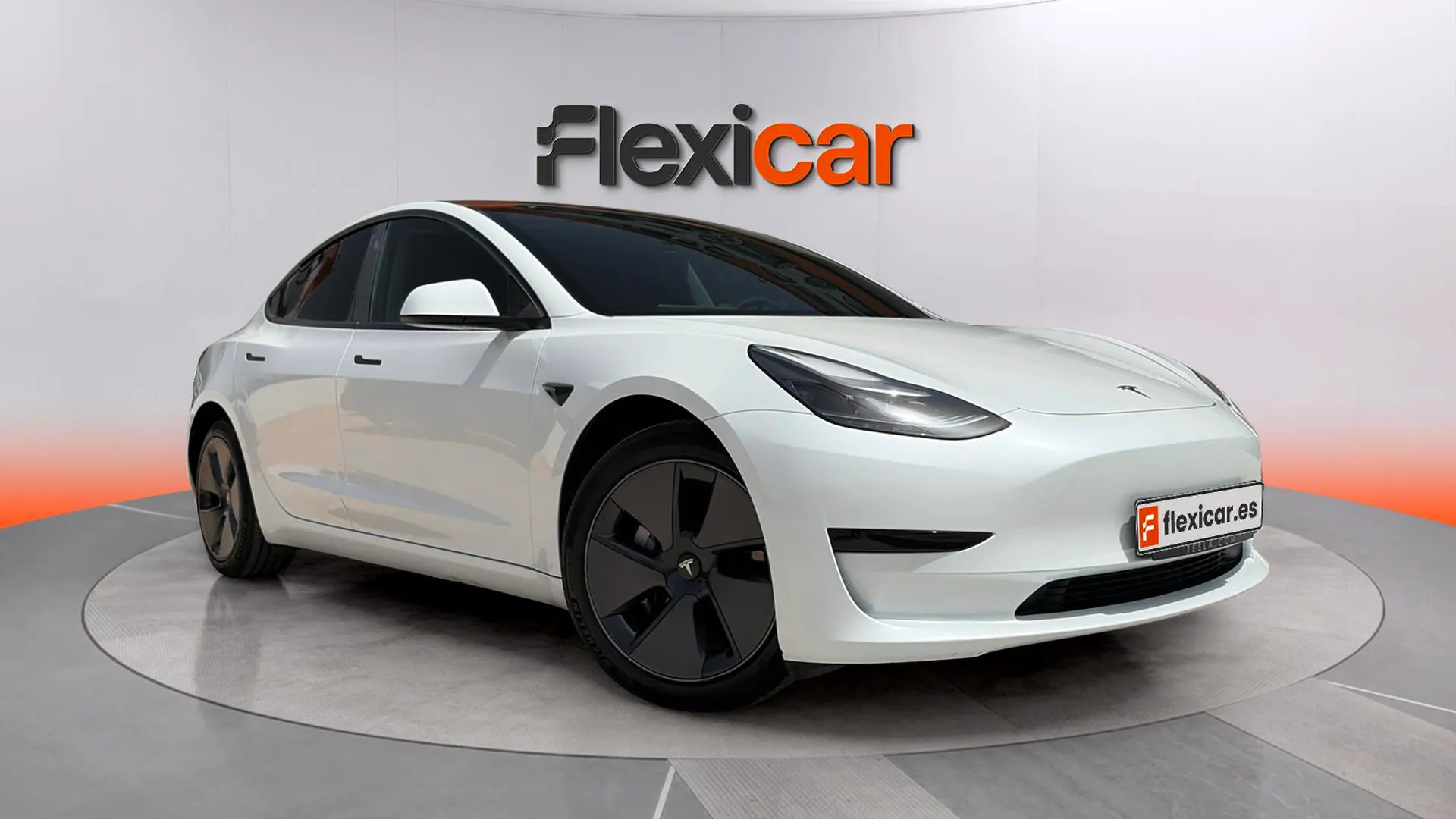 Tesla Model 3 RWD