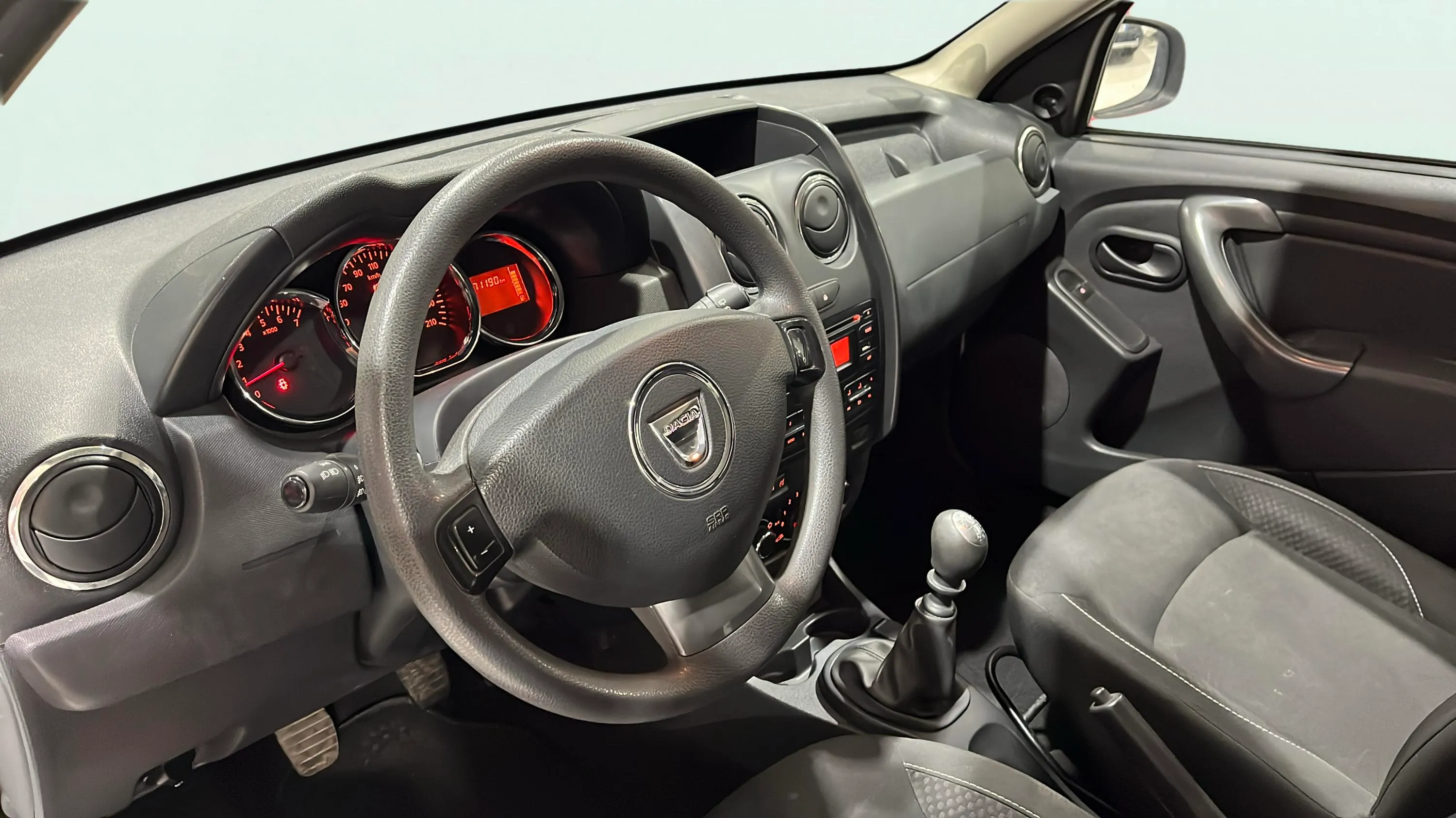 Dacia Duster Ambiance dCi 110 4x2 EU6 - foto 10
