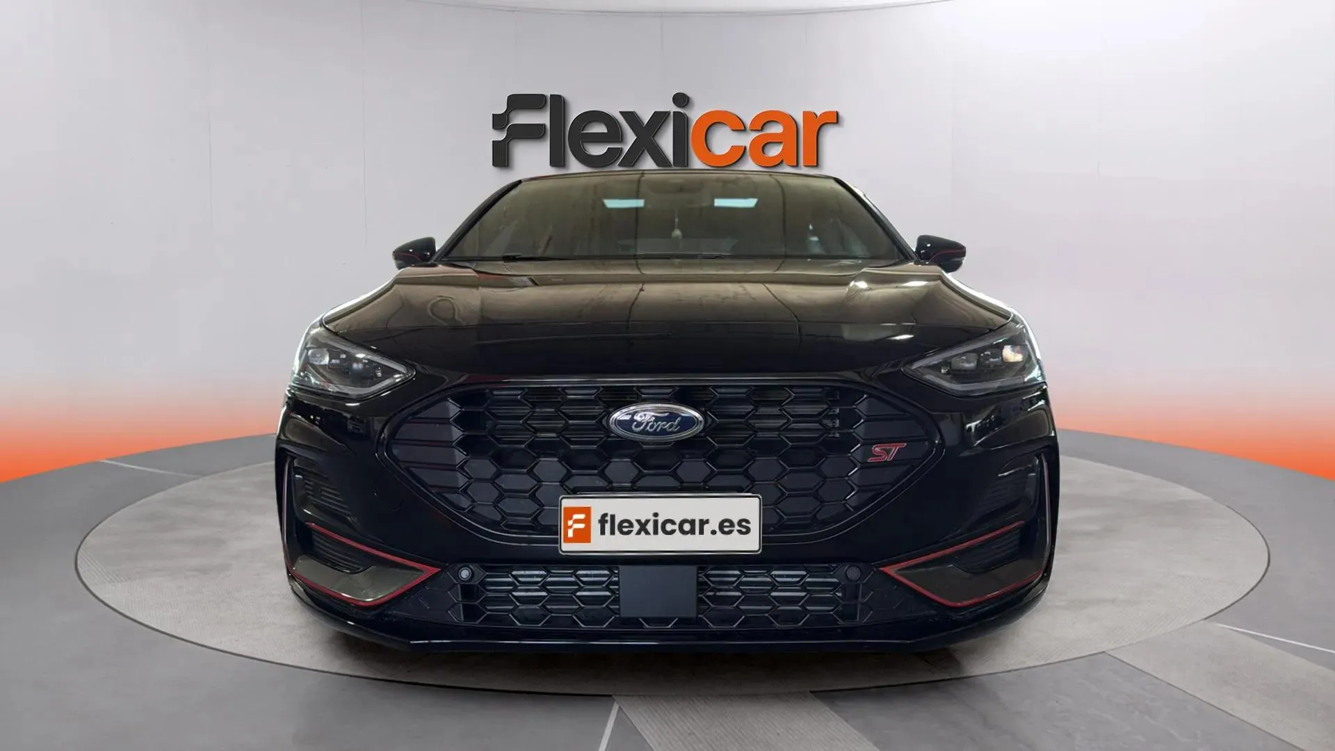 Ford Focus ST Edition 2.3 EcoBoost - foto 2