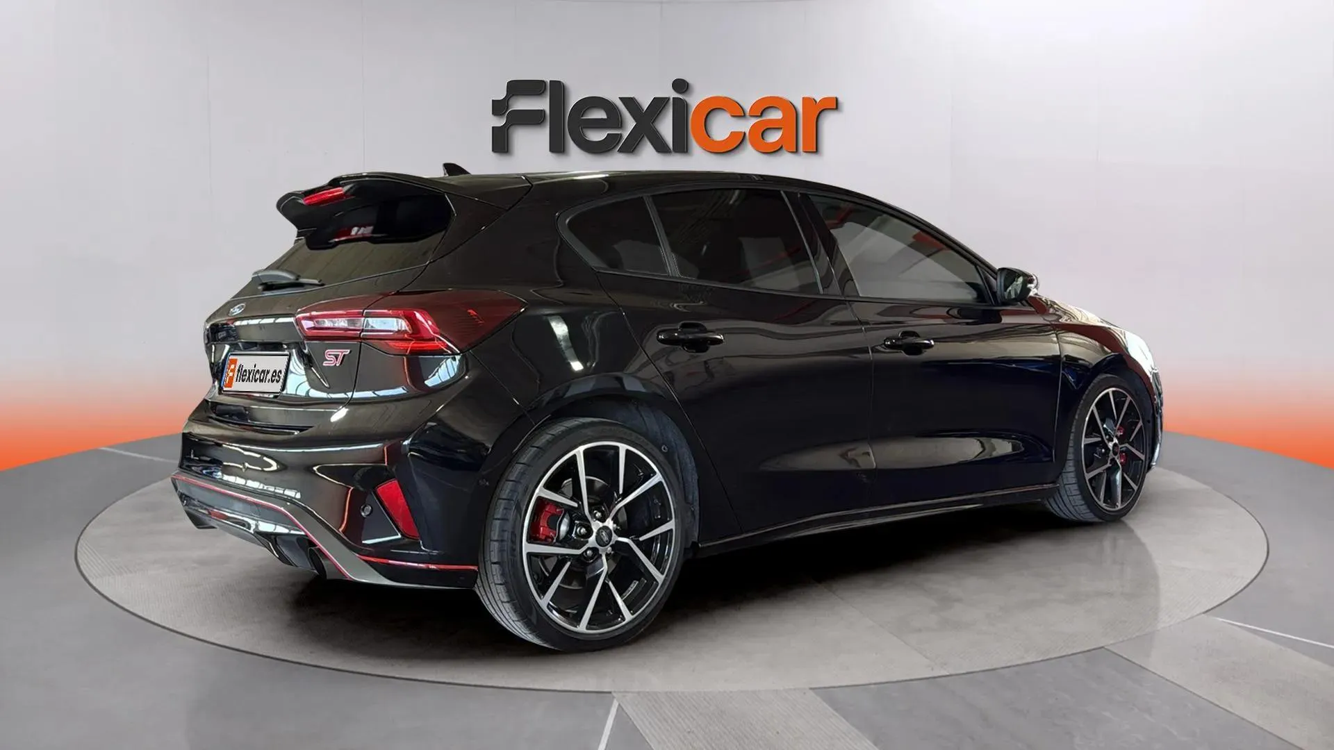 Ford Focus ST Edition 2.3 EcoBoost - foto 7