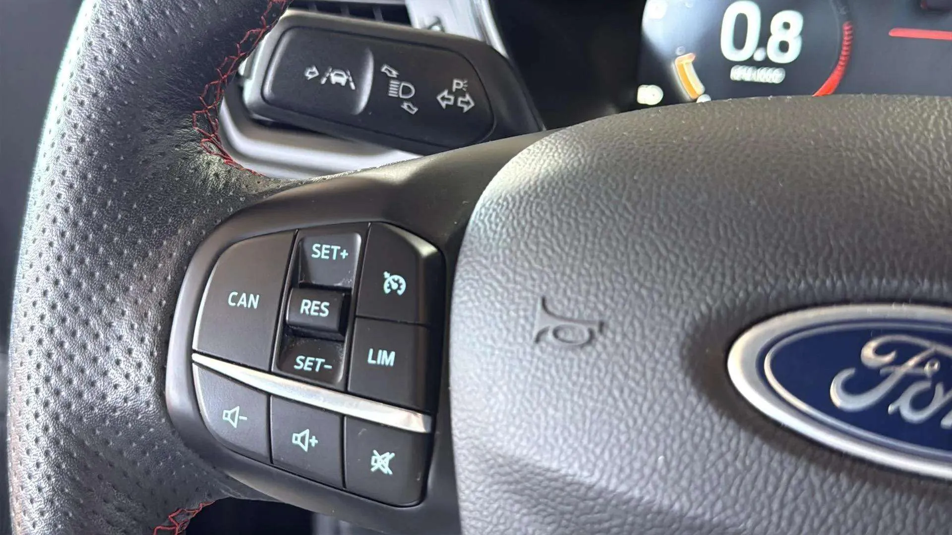 Ford Focus ST Edition 2.3 EcoBoost - foto 18